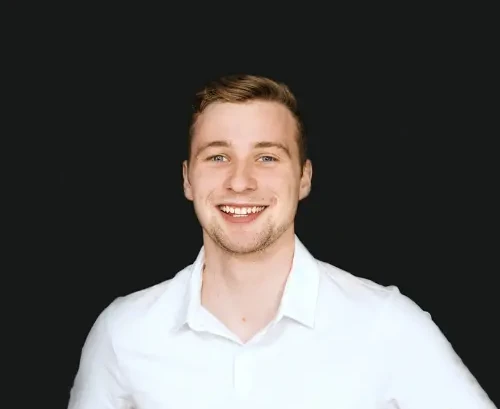 zahnarzt michael rempel in der zahnarztpraxis an den planken in mannheim