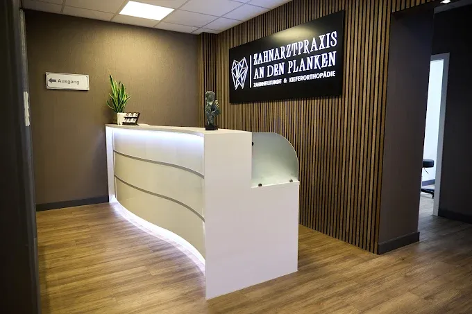 Empfang der Zahnarztpraxis an den Planken